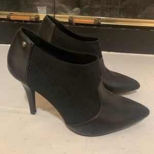 Vera Wang Black Heels